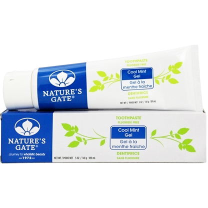 NATURE'S GATE - FLUORIDE FREE TOOTHPASTE - (Cool Mint Gel) - 6oz